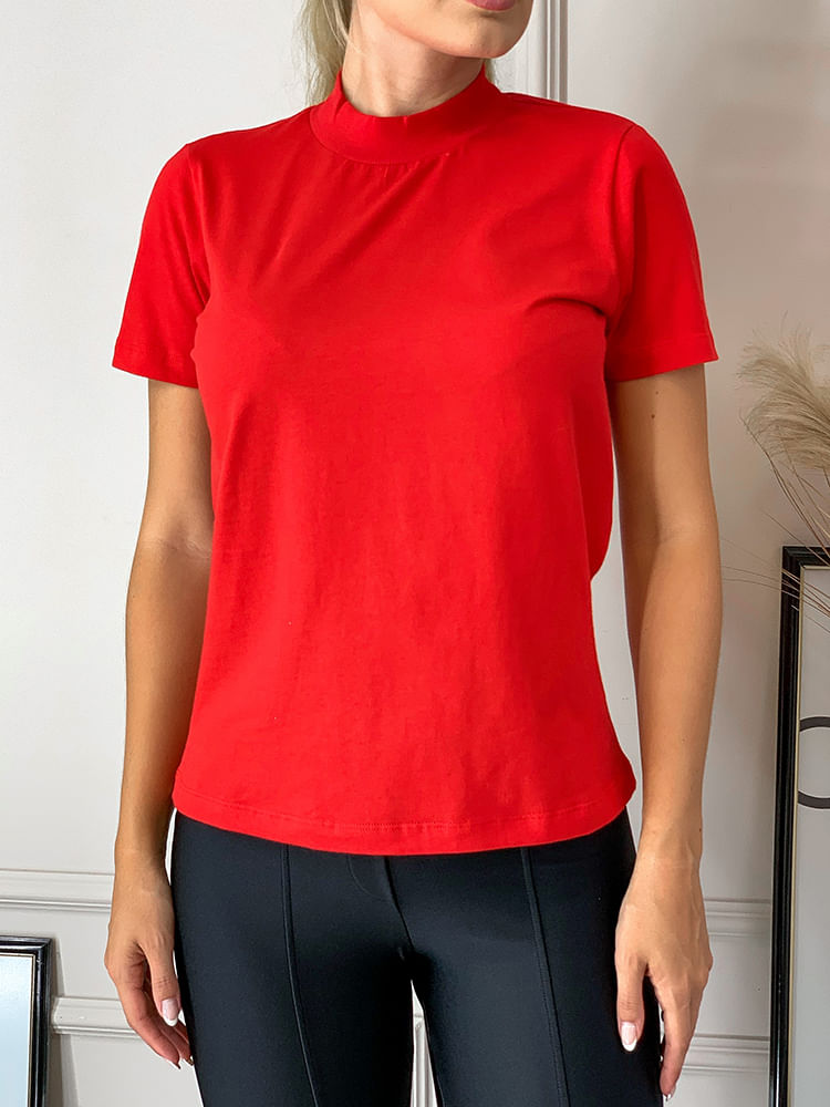 T-Shirt-Basic-Gola-Retilinea-Harper-Vermelho