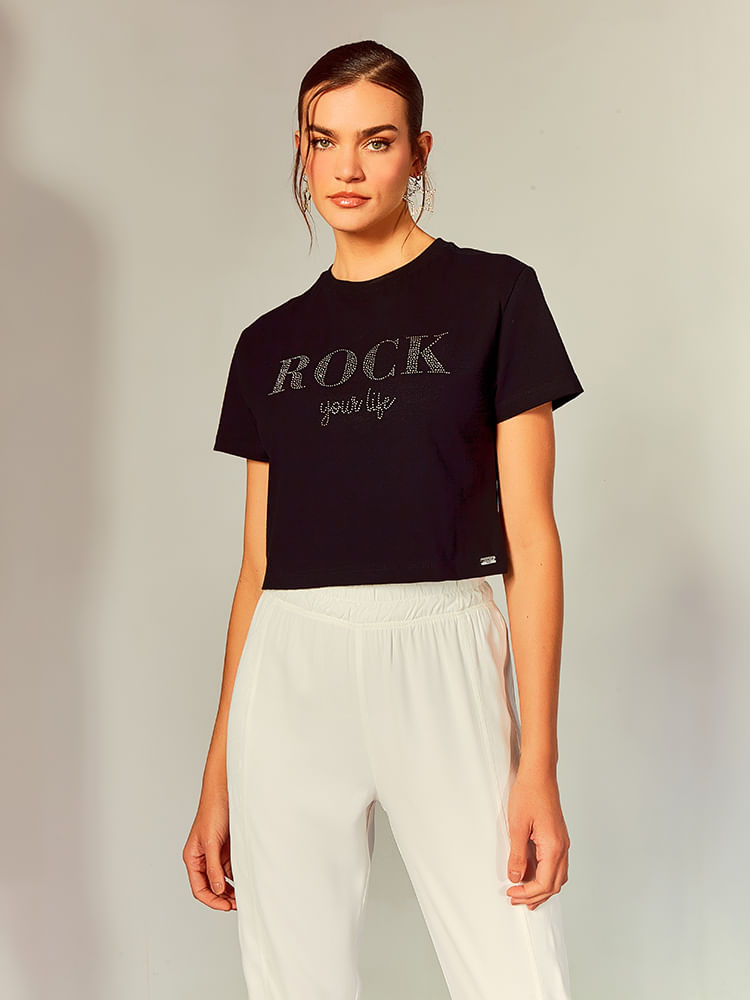 Cropped-Preto-Rock-Your-Life-T-shirt-2